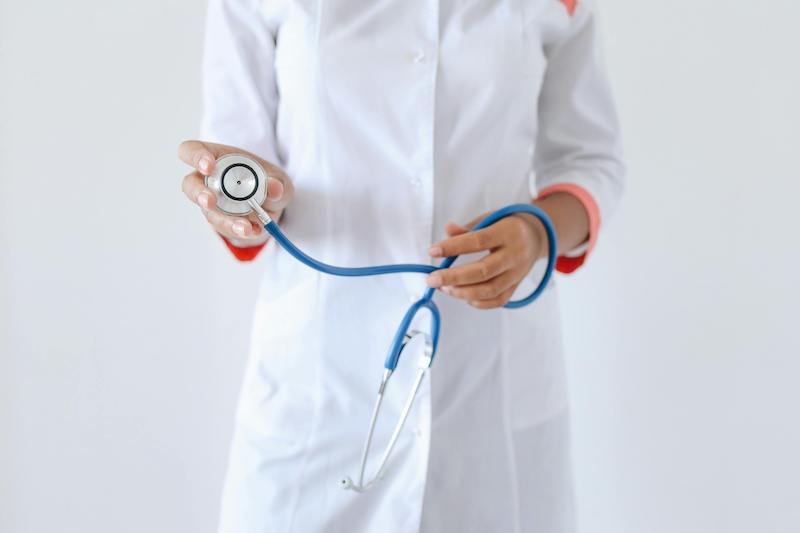 For international nannies, particularly in the Middle East, Europe, and the US, packages are often structured to include accommodation, travel, and private healthcare in addition to a competitive gross salary.