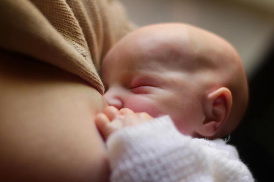 The Role of the Maternity Nurse: Expert Support from Cora in Those Precious Early Weeks